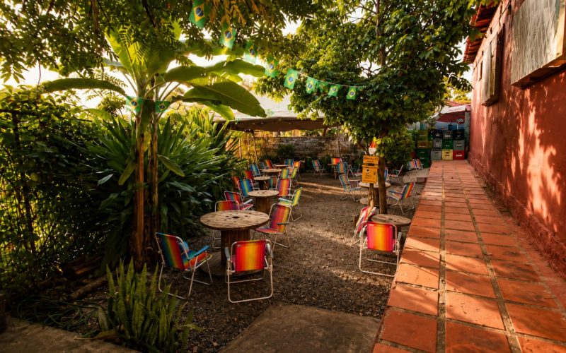 Figa – Bar e Cultura se consolida como espaço de circulação artística na Vila de Ponta Negra