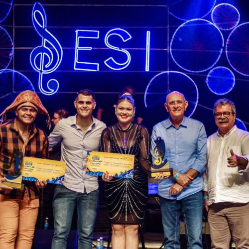 Final do Festival do Industriário 2024 – SESI Entoando Canções surpreende, lota Teatro e encanta público