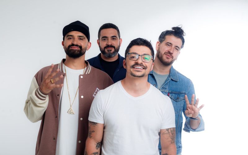 Grupo de stand-up “4 Amigos” celebram 10 anos com projeto “Fila de Piadas” em Natal