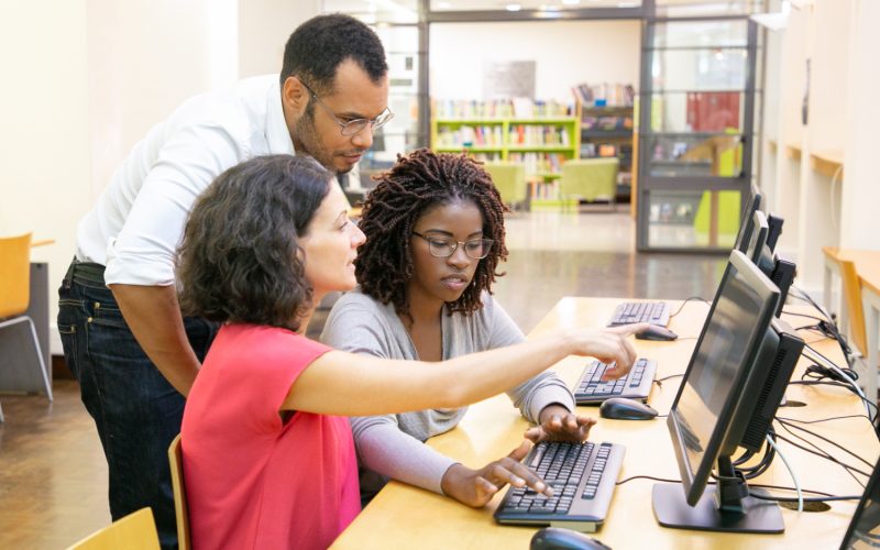 Projeto da UnP oferece curso gratuito de Informática Básica para PCDs