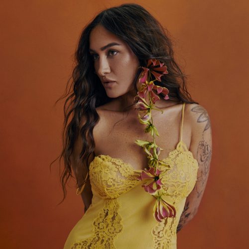 Gabriela Melim apresenta turnê solo no Teatro Riachuelo no mês de setembro