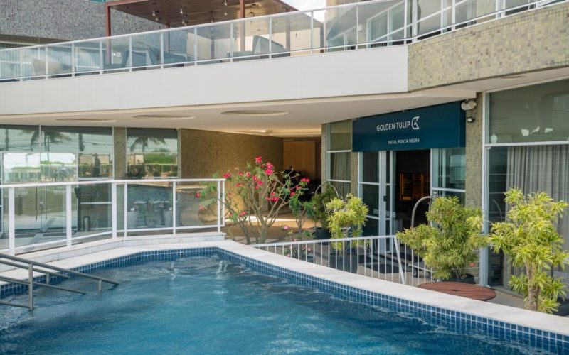 Golden Tulip Natal Ponta Negra inicia comemorações de 10 anos