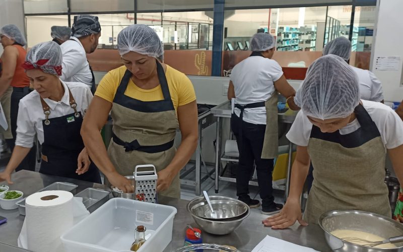 Parceria entre UnP e Emater capacita agricultores para movimentar economia no período junino