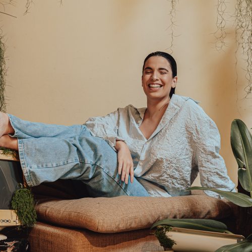 Daniela Fernandes celebra 10 anos de carreira com o show “Terráquea”, no TAM