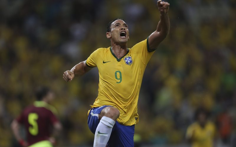 Campeão da Copa América participa de “camp” de futebol em Natal