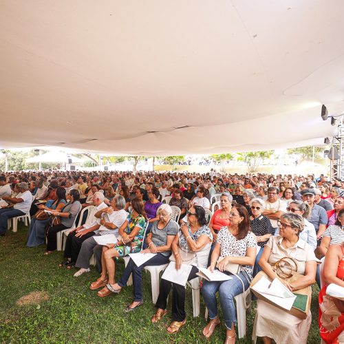 Mais de 15 mil pessoas comparecem ao Dia da Lembrança nos cemitérios do Grupo Morada