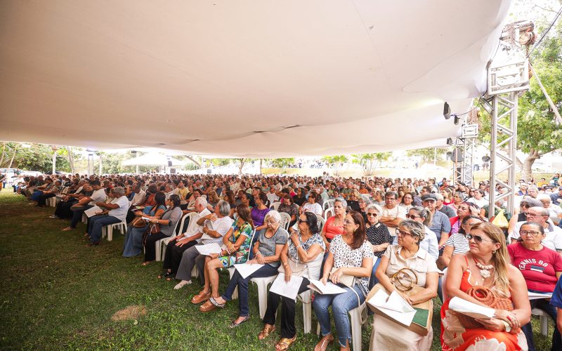 Mais de 15 mil pessoas comparecem ao Dia da Lembrança nos cemitérios do Grupo Morada