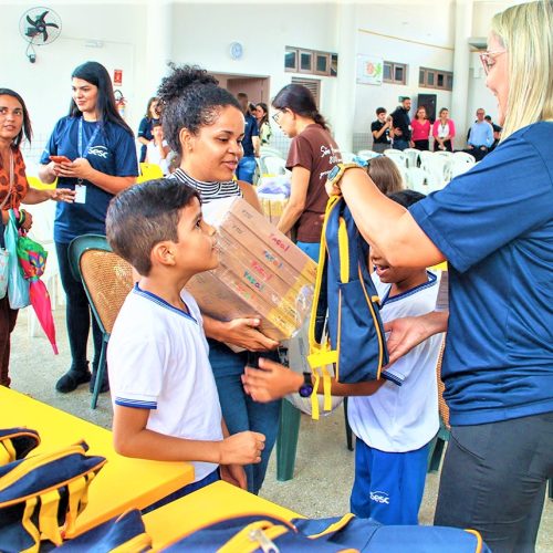 Sesc RN fará doação de 712 kits escolares aos alunos da capital e interior
