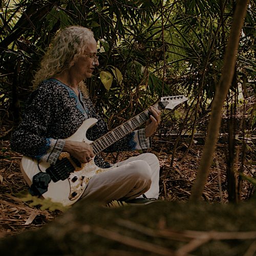 Lelé Alves celebra o Dia Mundial do Meio Ambiente com videoclipe