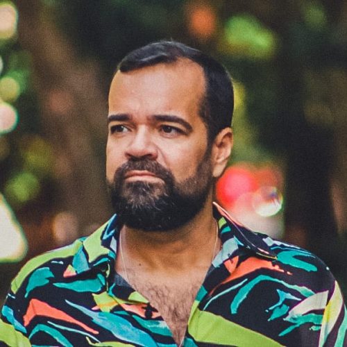 Sesc RN abre inscrições para clube de leitura gratuito com participação do escritor Márcio Benjamin