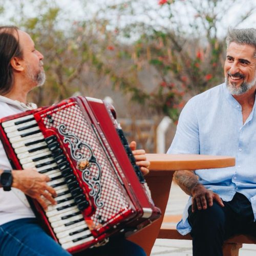 Marcos Mion conhece Cidade do Forró com Dorgival Dantas para série de matérias nacionais