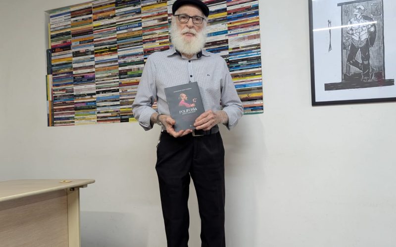 Monsenhor Pedro Ferreira lança obra sobre música sacra nesta quinta (20)
