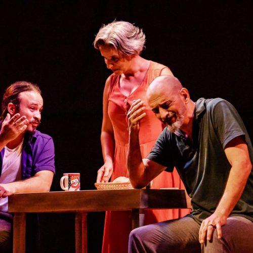 Peça “Ocasos Familiares” retorna a Natal com reflexões sobre violência de gênero