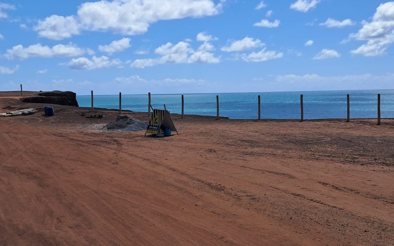 Prefeitura de Tibau do Sul inicia obra de contenção nas falésias do Chapadão em Pipa