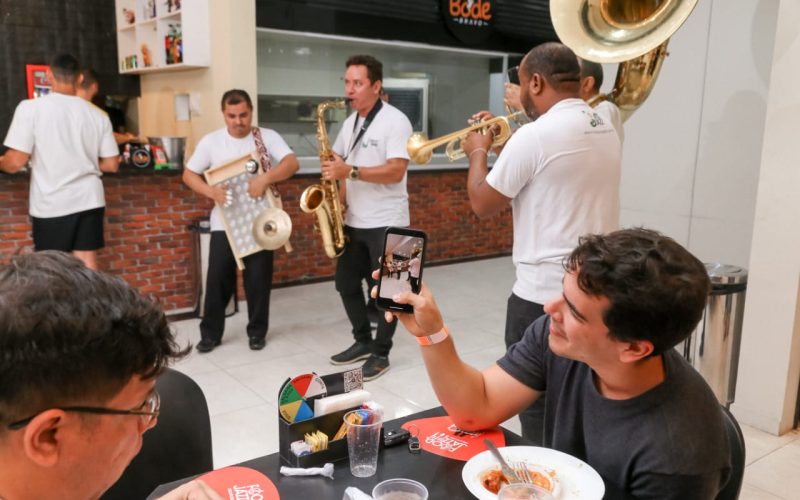 Diana Hellen e chef Josifran Gomes são destaques na reta final do Food e Jazz em Caicó