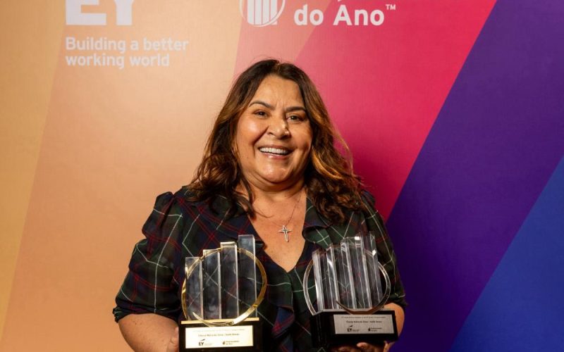 Cleusa Maria da Silva, fundadora da Sodiê Doces, ganha prêmio de empreendedora do ano