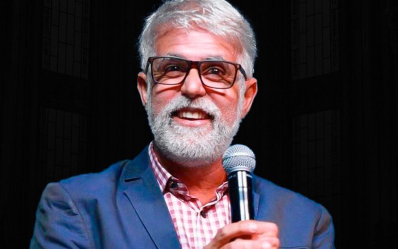 Pastor Cláudio Duarte apresenta a palestra “Escolhi Ser Feliz”, no Teatro Riachuelo em abril