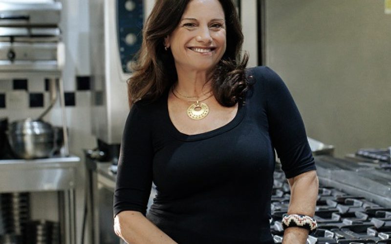 Criadora do 1º curso de gastronomia no Brasil, Rosa Moraes vem a Natal nesta quarta (19)