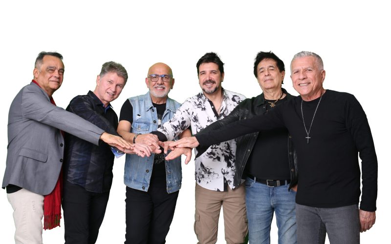 Roupa Nova apresenta show ‘Simplesmente Roupa Nova’ no Teatro Riachuelo