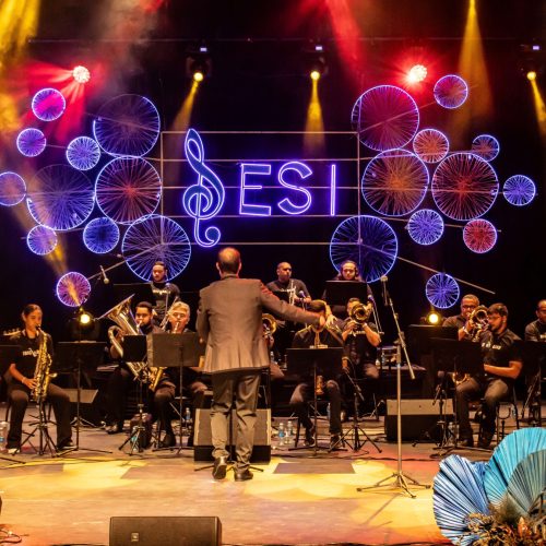 Sexta tem “SESI Big Band e Bia Gurgel convidam Vê Barreto e Anderson Lima” em Mossoró