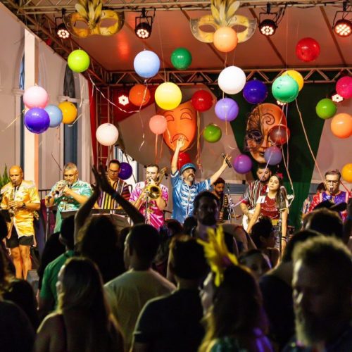 SESI-RN abre programação cultural de 2026 com prévia carnavalesca no Solar Bela Vista