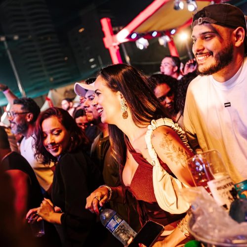 Lote relâmpago de ingressos gratuitos para o Pôr do Samba já está disponível