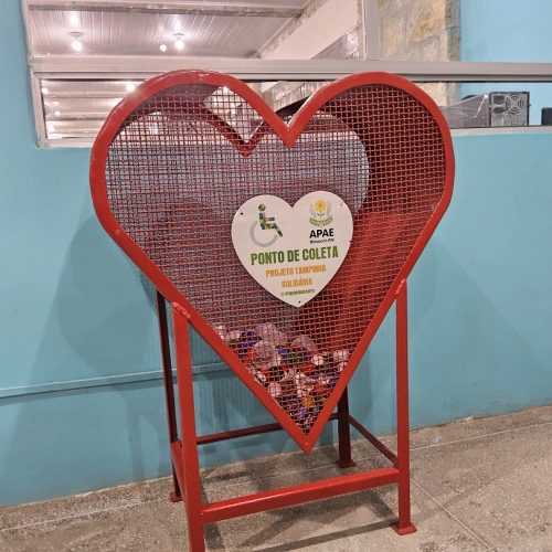 Uern é um dos pontos de coleta da campanha “Tampinha Solidária” da Apae