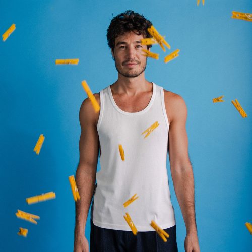 TIAGO IORC celebra os dez anos do sucesso de ´Troco Likes´ com turnê comemorativa