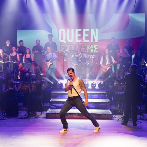 Queen Experience Tribute retorna ao Teatro Riachuelo em março com “Coro e Orquestra”