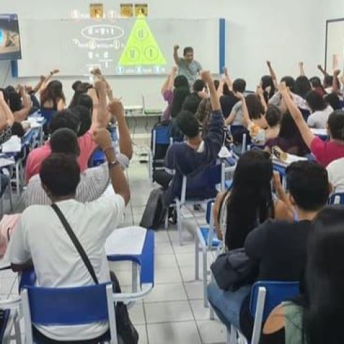 UniCesumar realiza série de aulões ao vivo e gratuitos preparatórios para a prova do Enem