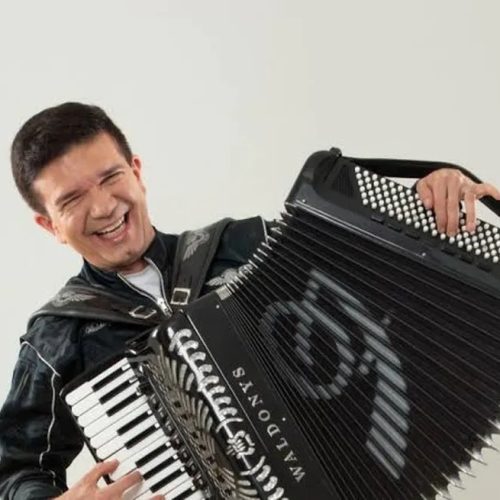 Ícone do acordeon brasileiro, Waldonys é atração de maio do Projeto Seis e Meia