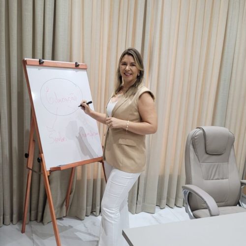 Projeto Jovens Mulheres forma parnamirinenses para futuro melhor através da educação