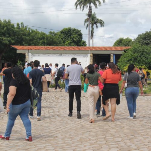 Provas do Concurso da Uern foram aplicadas neste fds; Índice de ausentes chegou a 35,9%