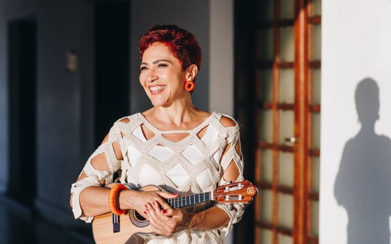 Roda de samba com Valeria Oliveira reúne artistas neste sábado no Bairro do Alecrim