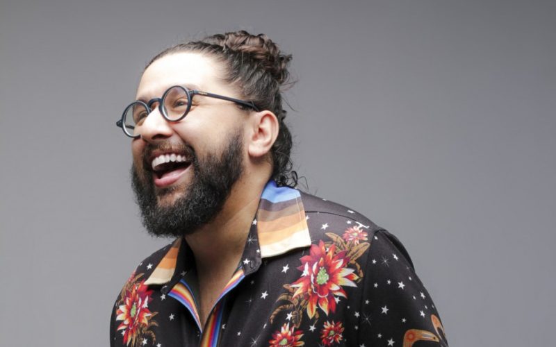Cearense Moisés Loureiro é destaque na programação do Natal Comedy desta semana