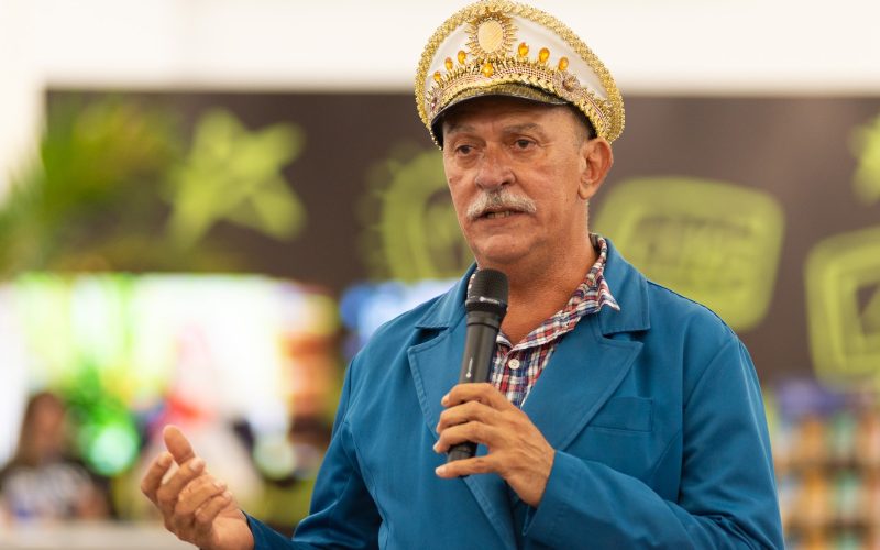 No Dia internacional da Dança, Dimas Carlos festeja 45 anos e pioneirismo