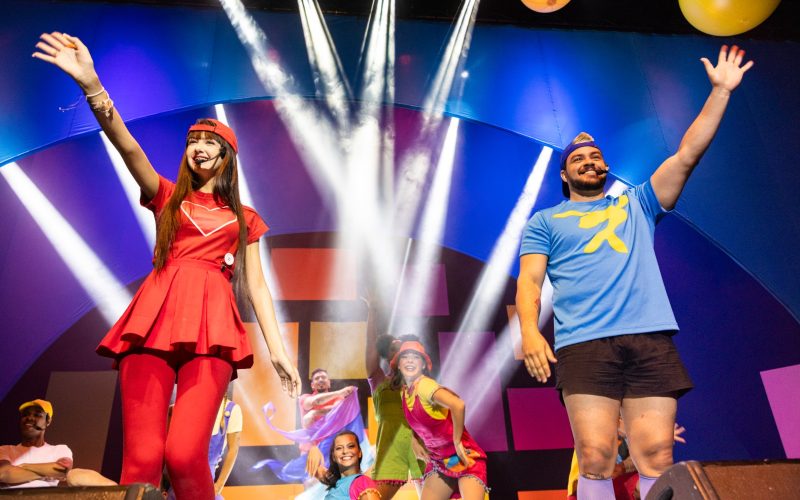 Luccas Neto traz para Natal – “Luccas e Gi em O Mundo de Magia e Fantasia” no dia 18 de agosto