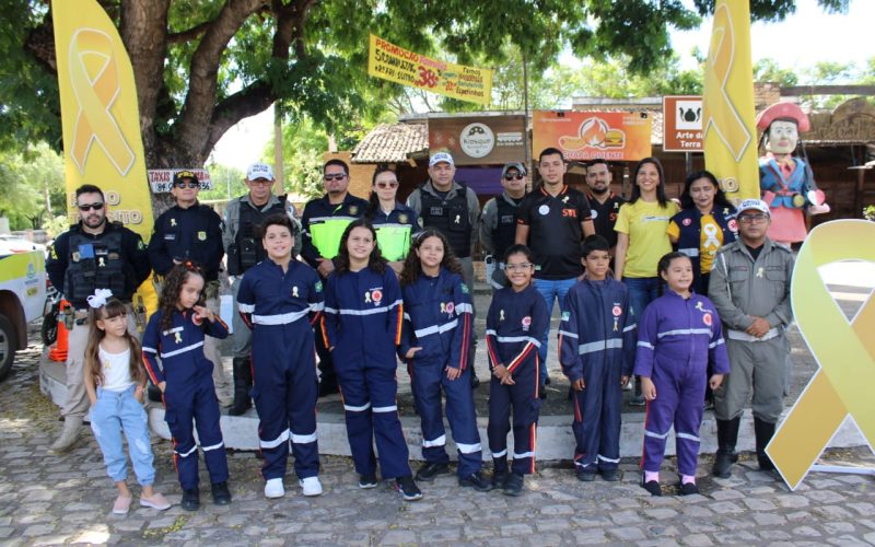 Blitz educativa dá início às atividades do “Maio Amarelo” em Mossoró