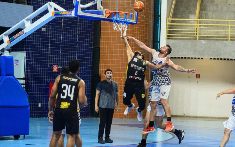 2ª edição do CEM premia os vencedores na modalidade basquete masculino em Mossoró