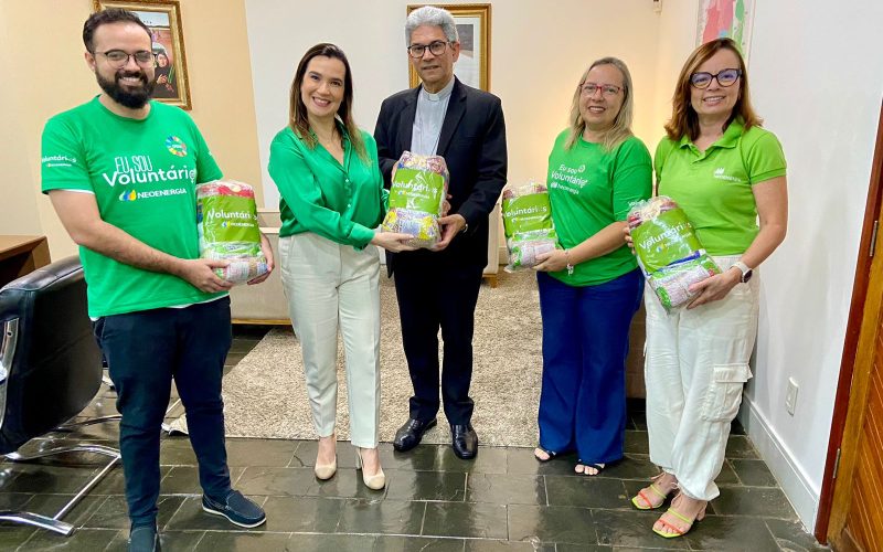 Arquidiocese de Natal recebe 1 tonelada de alimentos doada por voluntários da Neoenergia