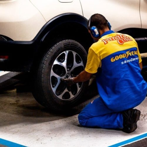 Vai viajar no São João? Saiba por que é importante fazer a revisão no carro.
