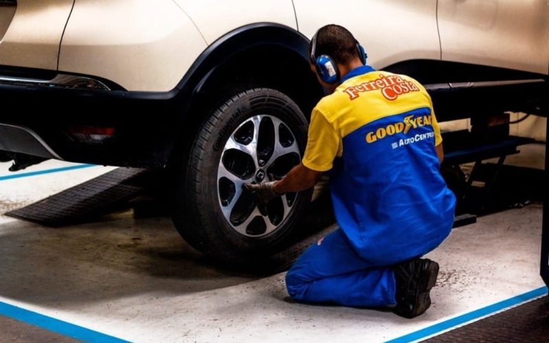 Vai viajar no São João? Saiba por que é importante fazer a revisão no carro.