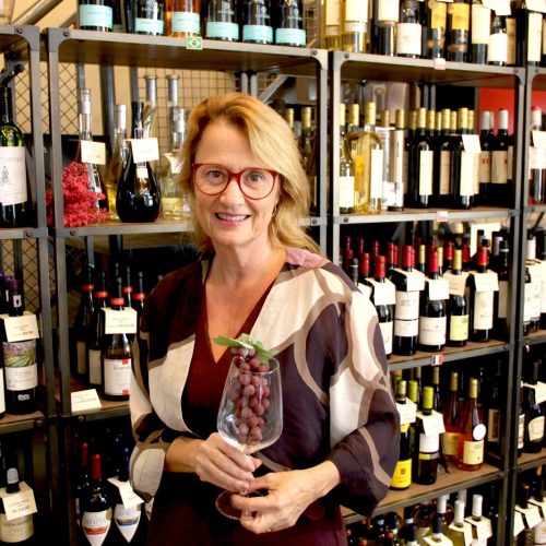 Home Center oferece Workshop “Sabores e Aromas” com a Sommelier Simone Farret