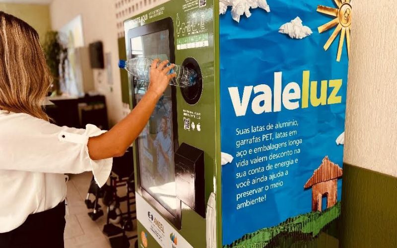 Veja como economizar na conta de energia reciclando resíduos sólidos no RN