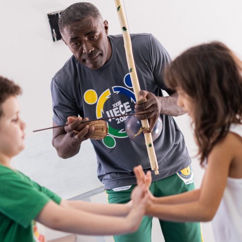 Escolas lideram estatísticas de racismo no Brasil, aponta pesquisa