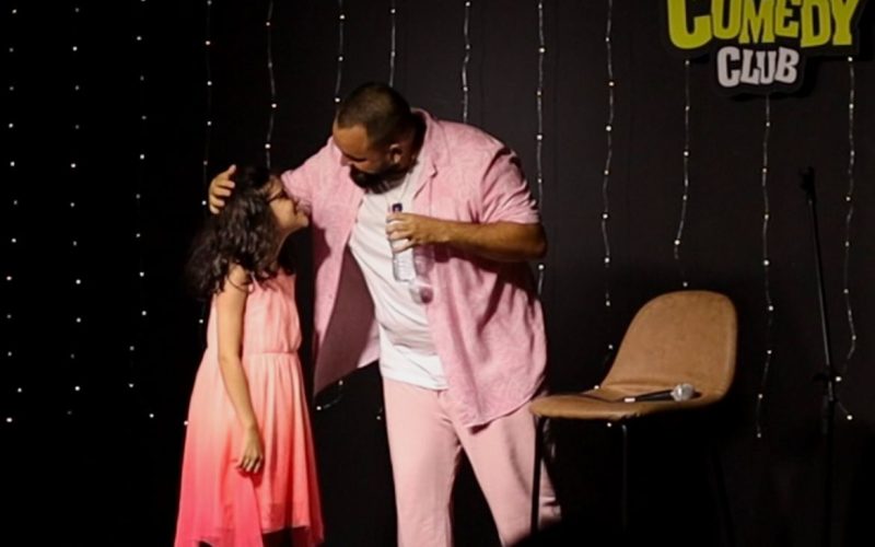 Gian Danves estreia “Obrigado Por Ter Vindo” no Teatro Alberto Maranhão