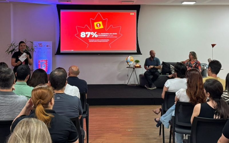 CEO da Maple Bear Brasil apresenta novidades pedagógicas em encontro com pais em Natal