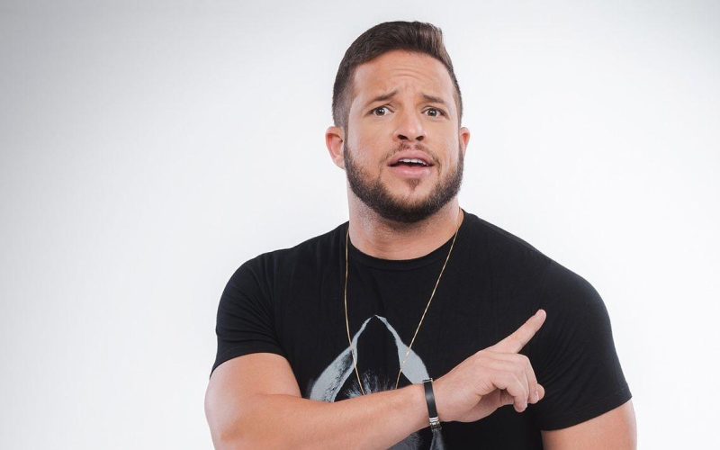 Flávio Andradde e Léo Ritter são destaques na programação do Natal Comedy Club