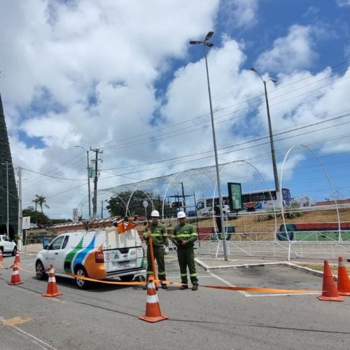 Rede elétrica de Ponta Negra passa por inspeção para eventos de réveillon