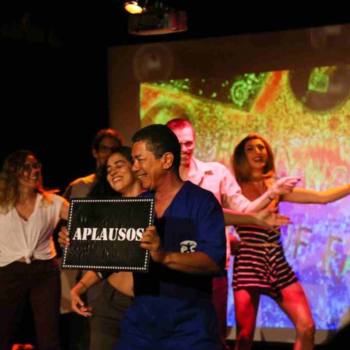 Natal recebe espetáculo “Ensine-me a Fazer Arte” com proposta de teatro participativo e reflexivo